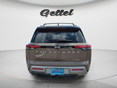 Used 2023 Nissan Pathfinder Platinum w/ Cargo Package AWD/4WD image 6