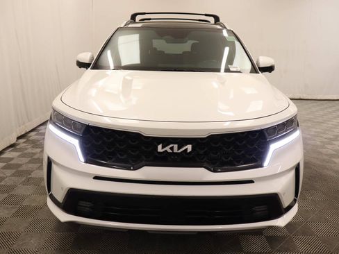 Used 2023 Kia Sorento SX Prestige AWD/4WD image 4