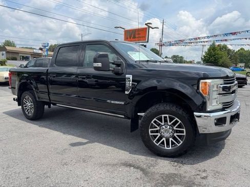 Used 2017 Ford F250 Lariat w/ Lariat Ultimate Package AWD/4WD image 1