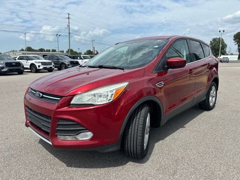 Used 2015 Ford Escape SE FWD image 30