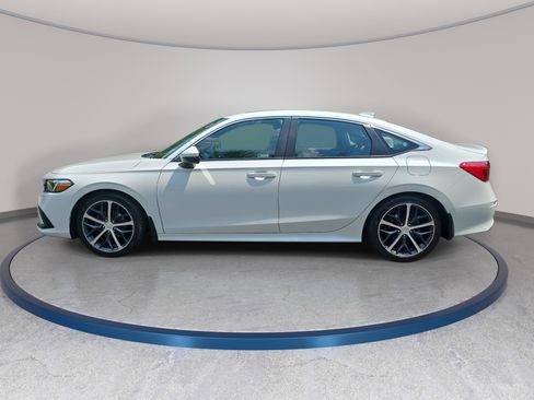 Certified 2024 Honda Civic Touring image 8