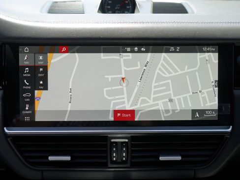 Used 2021 Porsche Cayenne GTS image 24