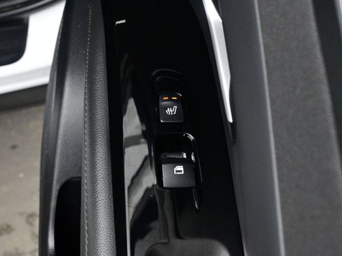 Certified 2024 Hyundai Tucson Limited image 17