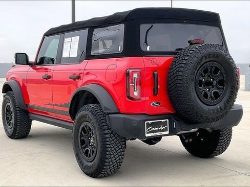 Used 2022 Ford Bronco Wildtrak image 15