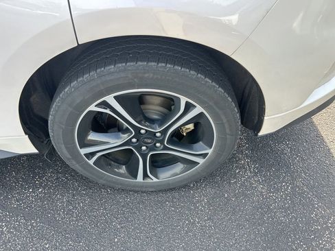Used 2019 Ford Edge ST AWD/4WD image 11