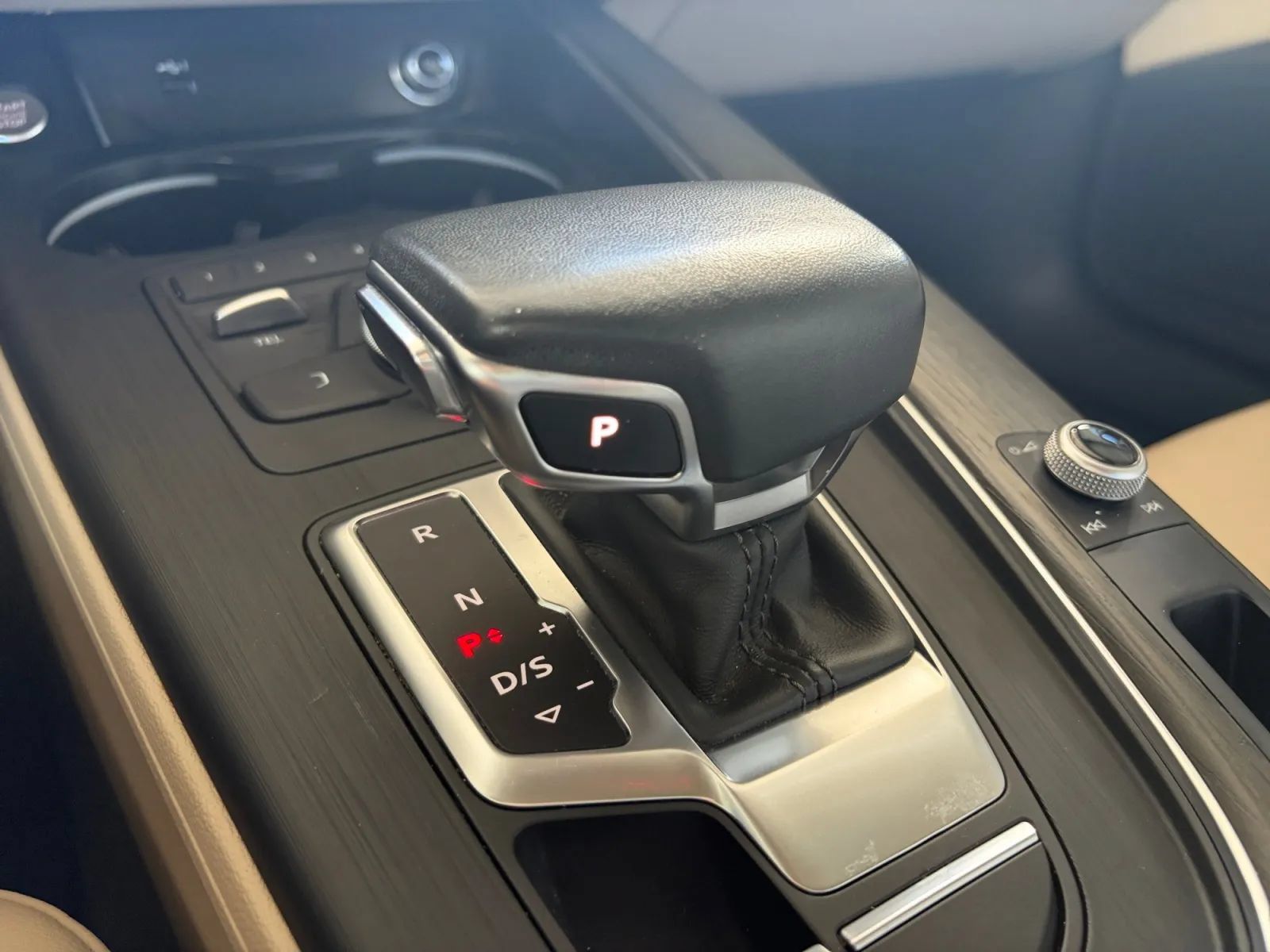 Used 2019 Audi A4 2.0T Premium w/ Convenience Package FWD image 27