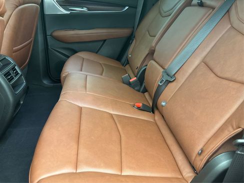 New 2024 Cadillac XT5 Premium Luxury w/ Technology Package image 10