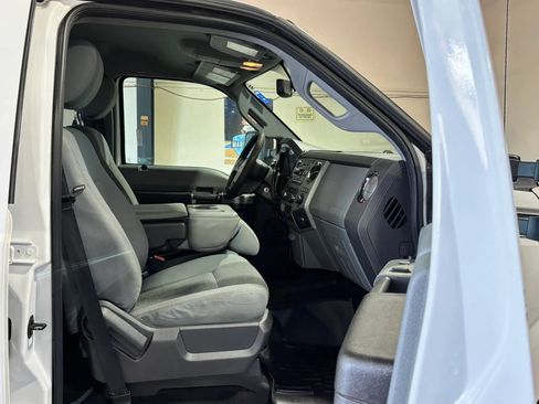 Used 2015 Ford F250 XLT w/ XLT Value Package AWD/4WD image 15