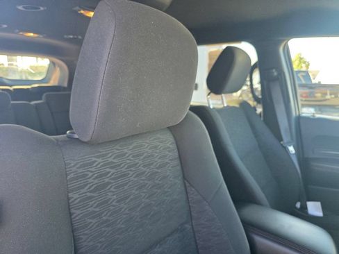 Used 2023 Dodge Durango GT w/ Blacktop Package AWD/4WD image 19