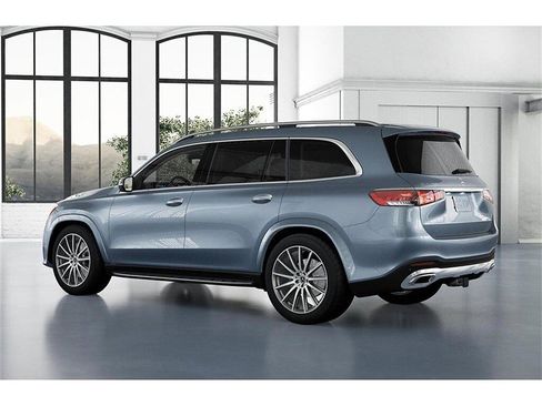 New 2026 Mercedes-Benz GLS 450 4MATIC image 30