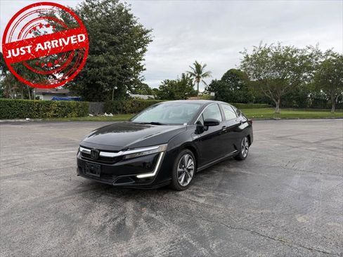 Used 2018 Honda Clarity Touring image 1