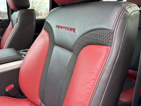 Used 2014 Ford F150 Raptor w/ Equipment Group 801A Luxury image 37