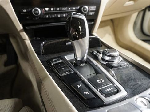Used 2012 BMW 750Li xDrive image 20