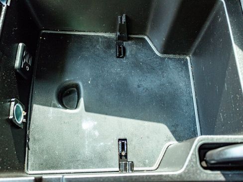 Used 2014 Chevrolet Silverado 1500 LT w/ LT Convenience Package image 17