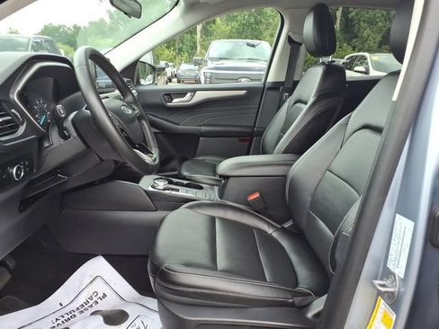 Certified 2022 Ford Escape SEL AWD/4WD image 12