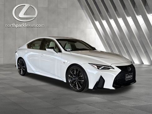 Used 2021 Lexus IS 350 F Sport image 5