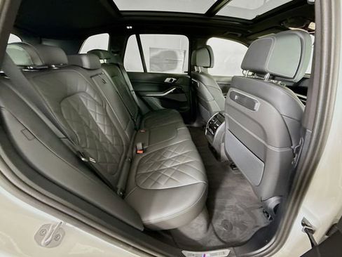 New 2026 BMW X5 xDrive50e w/ M Sport Package image 29