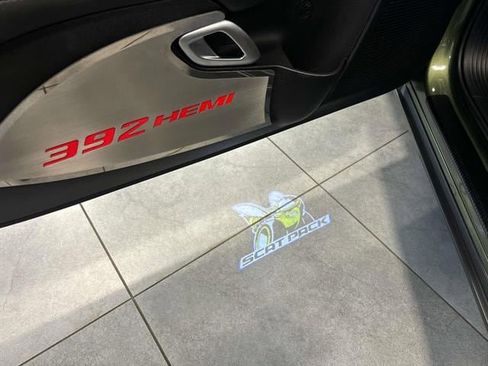 Used 2022 Dodge Challenger R/T Scat Pack w/ Dynamics Package image 6