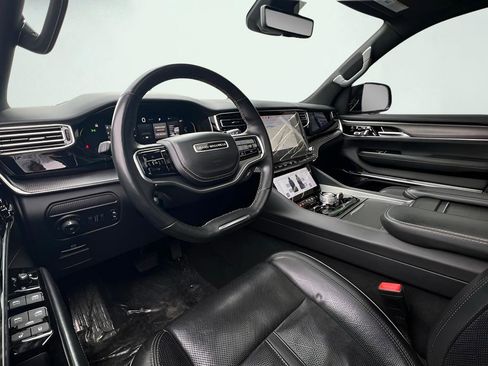 Used 2022 Jeep Grand Wagoneer Series II image 20