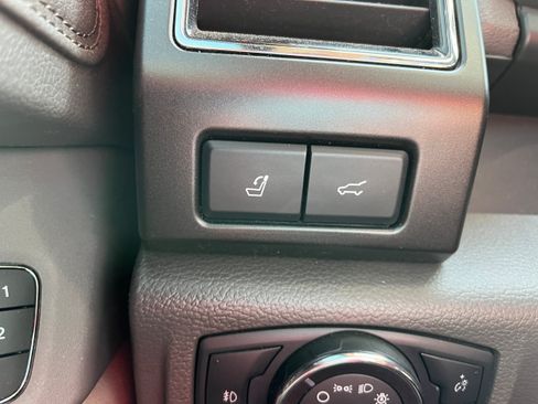 Certified 2019 Ford Expedition Limited w/ Equipment Group 301A AWD/4WD image 22