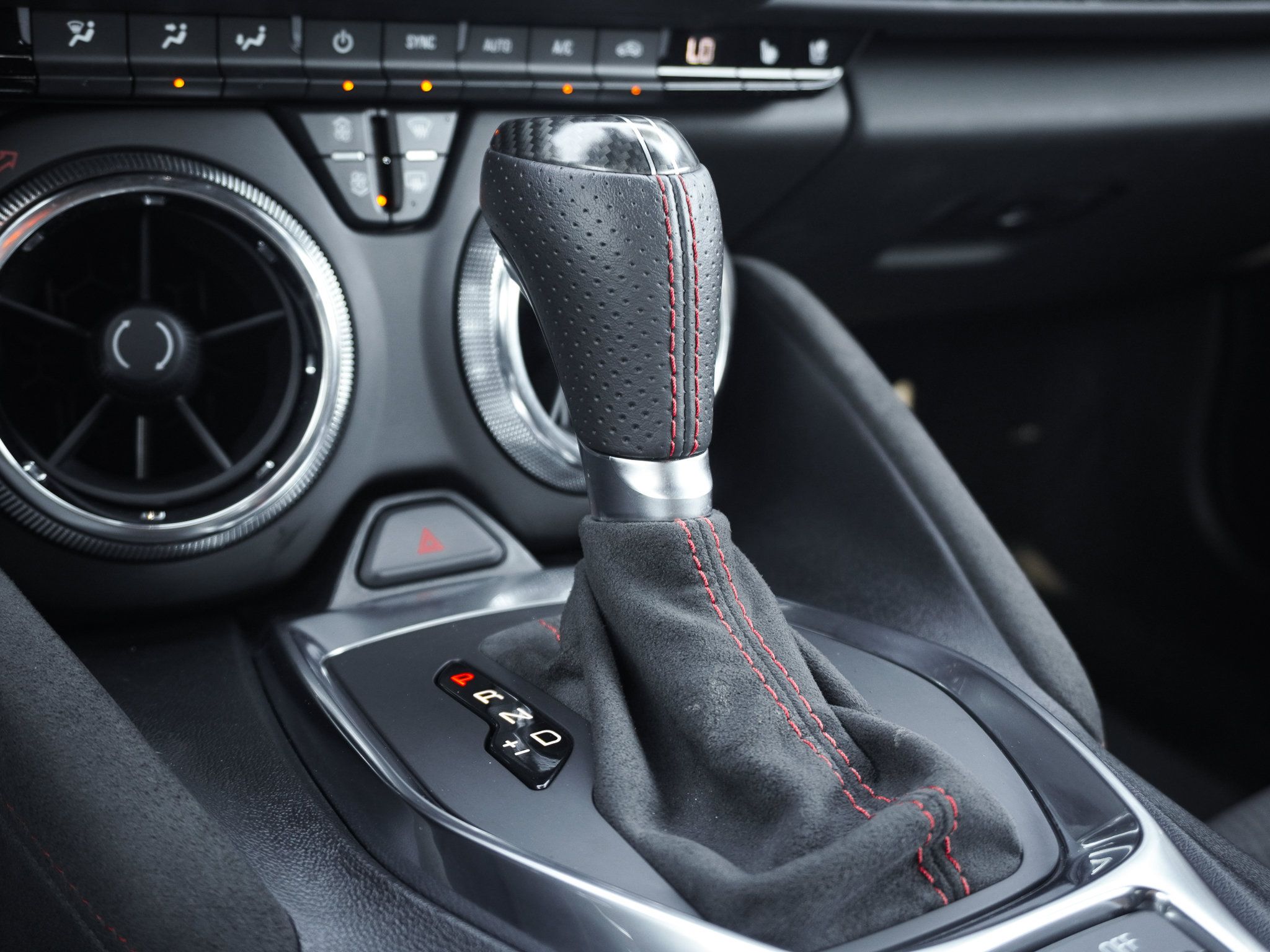 Used 2021 Chevrolet Camaro ZL1 RWD image 25