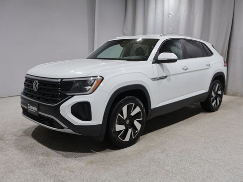 Used 2025 Volkswagen Atlas Cross Sport SE AWD/4WD image 5