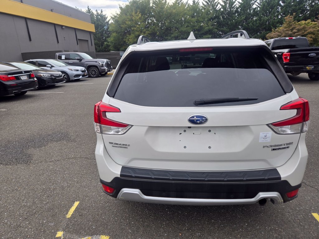 Used 2019 Subaru Forester Touring AWD/4WD image 6