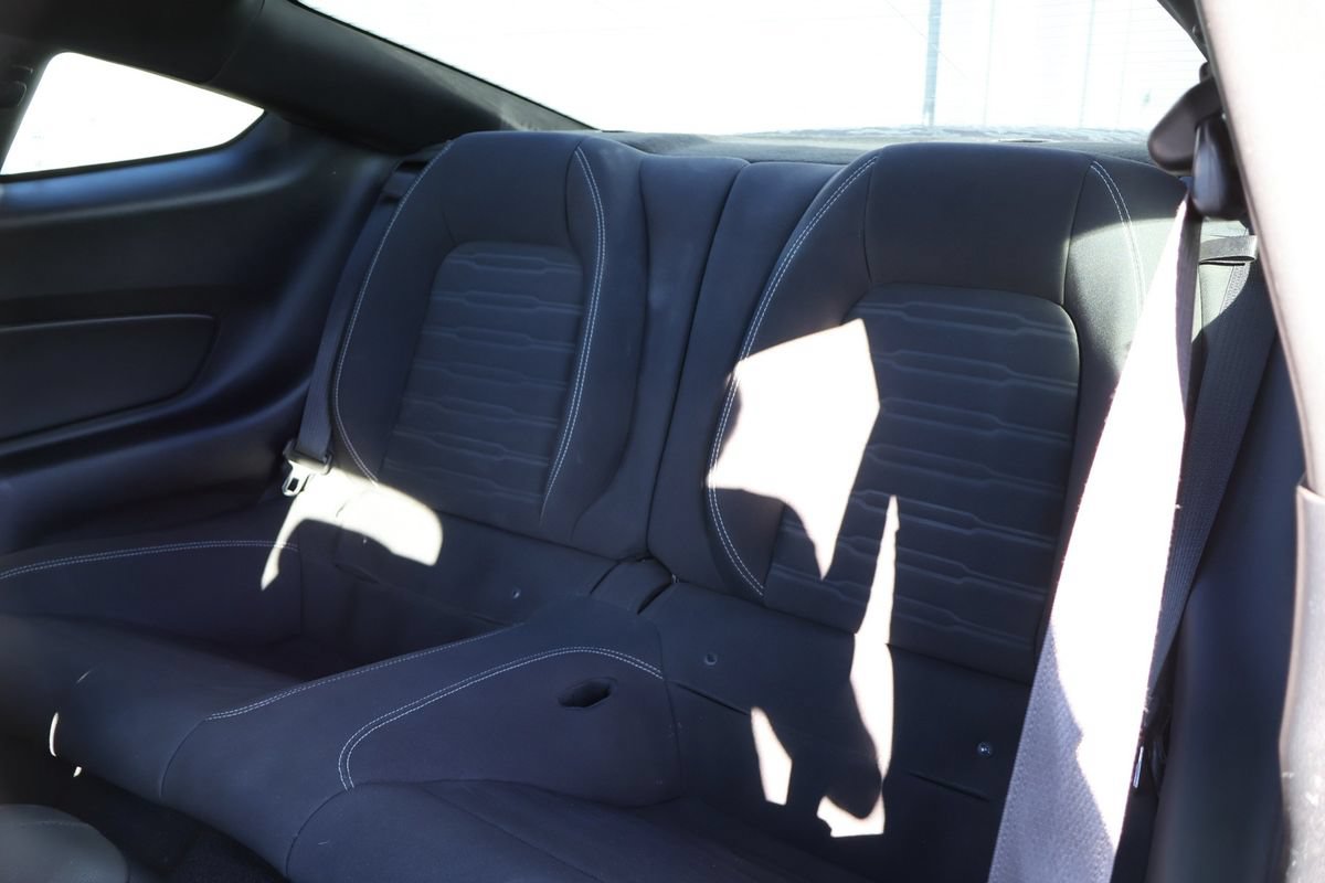 Used 2016 Ford Mustang GT w/ GT Performance Package RWD image 11