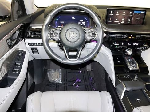 Certified 2023 Acura MDX SH-AWD w/ Advance Package image 3