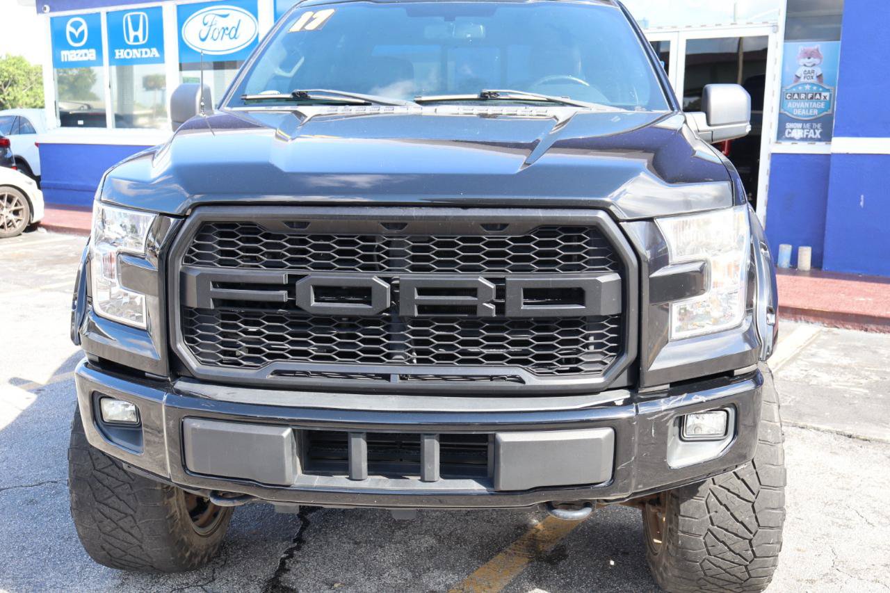 Used 2017 Ford F150 XLT w/ Equipment Group 302A Luxury AWD/4WD image 13