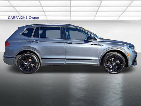 Used 2024 Volkswagen Tiguan SE R-Line image 8