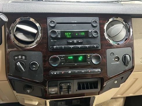 Used 2008 Ford F250 Lariat AWD/4WD image 16