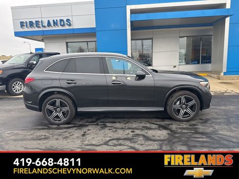 Used 2023 Mercedes-Benz GLC 300 4MATIC image 35