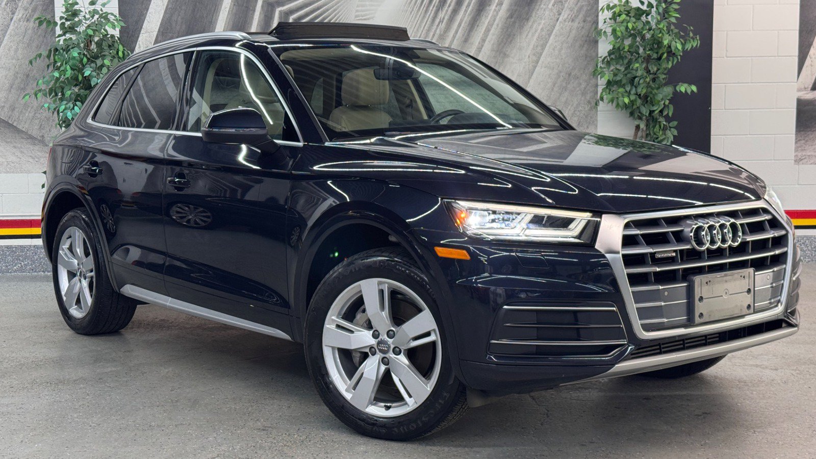 Used 2018 Audi Q5 2.0T Premium Plus AWD/4WD image 1