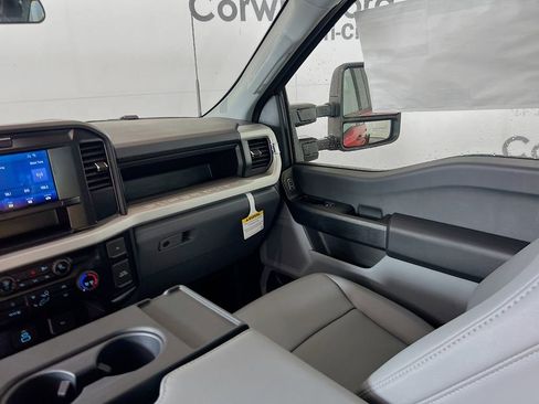 New 2026 Ford F550 4x4 Crew Cab Super Duty image 23