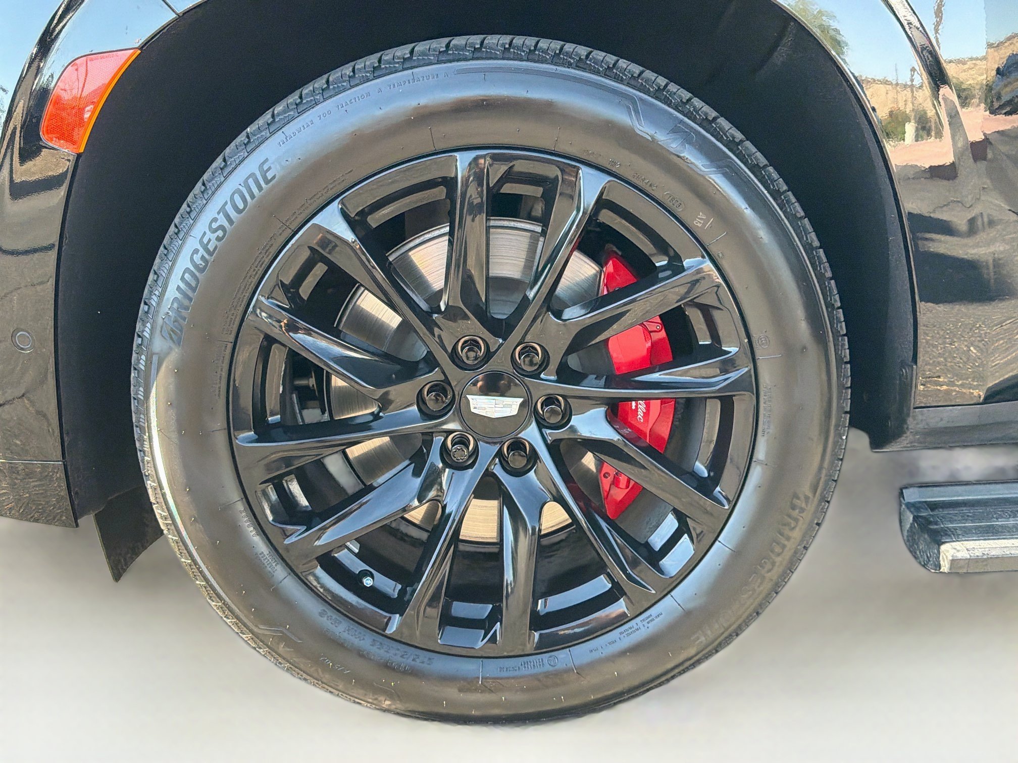 Certified 2023 Cadillac Escalade ESV Sport Platinum w/ LPO, ONYX Package AWD/4WD image 35
