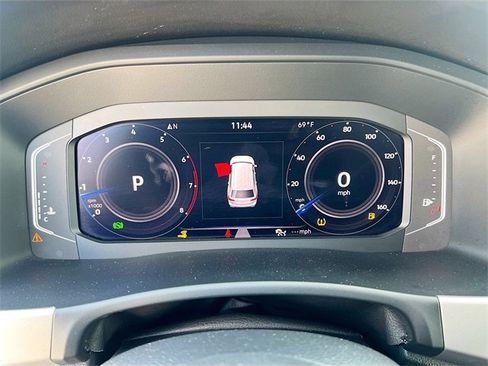 Used 2023 Volkswagen Atlas SE image 14