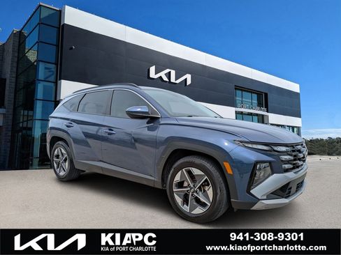 Used 2025 Hyundai Tucson SEL FWD image 1