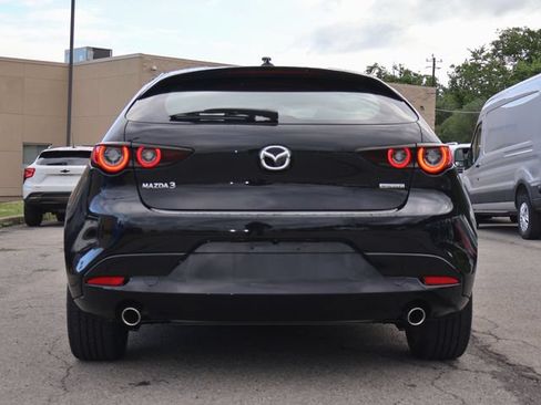 Used 2023 MAZDA MAZDA3 s FWD image 4