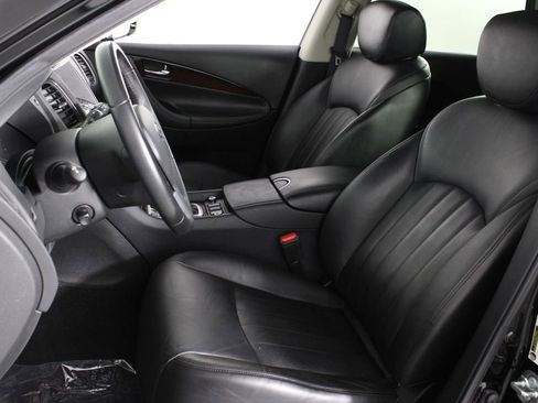 Used 2017 INFINITI QX50 2WD w/ Premium Plus Package image 17