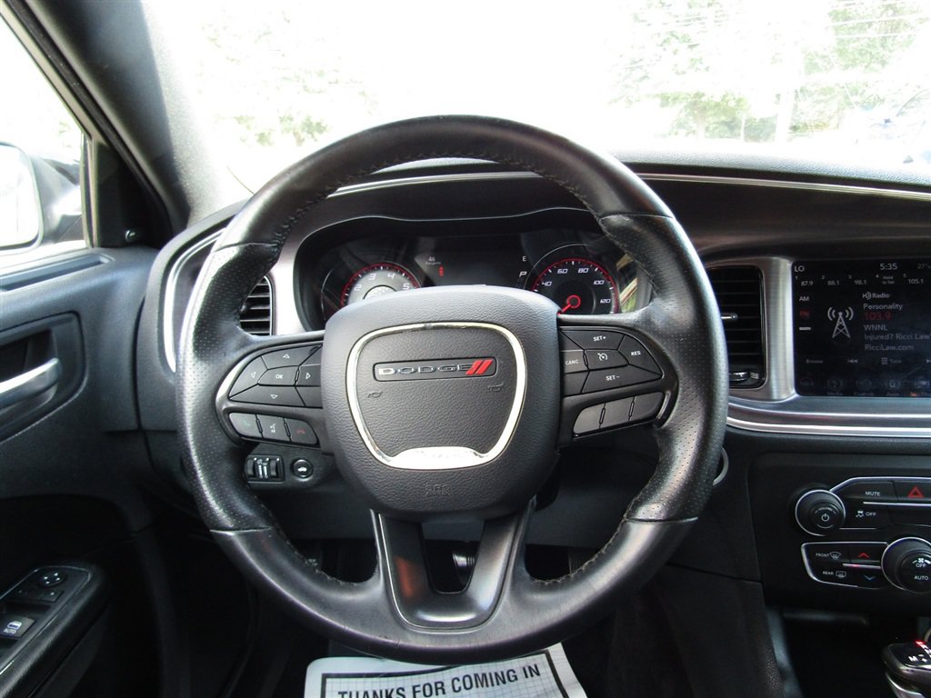Used 2018 Dodge Charger SXT Plus w/ Blacktop Package RWD image 25