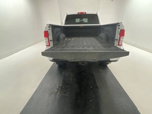 Used 2023 RAM 2500 Tradesman w/ Chrome Appearance Group AWD/4WD image 9