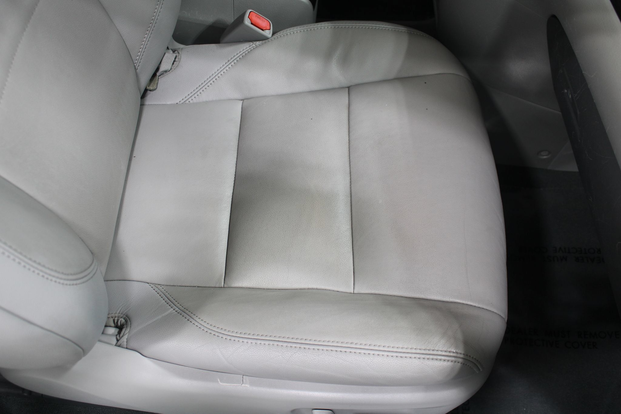 Used 2020 Toyota Sienna XLE w/ XLE Navigation Package FWD image 23