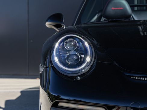 Used 2019 Porsche 911 Speedster image 25
