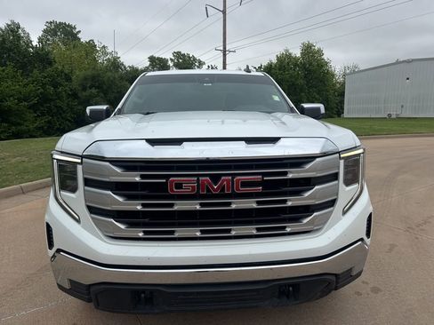 Used 2022 GMC Sierra 1500 SLE AWD/4WD image 5