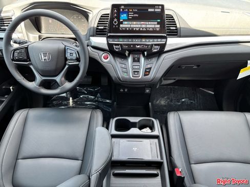 Used 2026 Honda Odyssey EX-L image 15