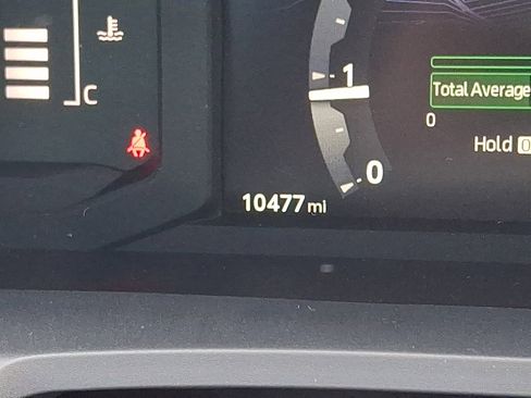 Used 2025 Toyota Tacoma SR w/ SR Upgrade Package image 21