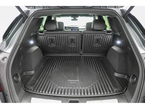 Used 2022 Cadillac XT5 Premium Luxury image 59