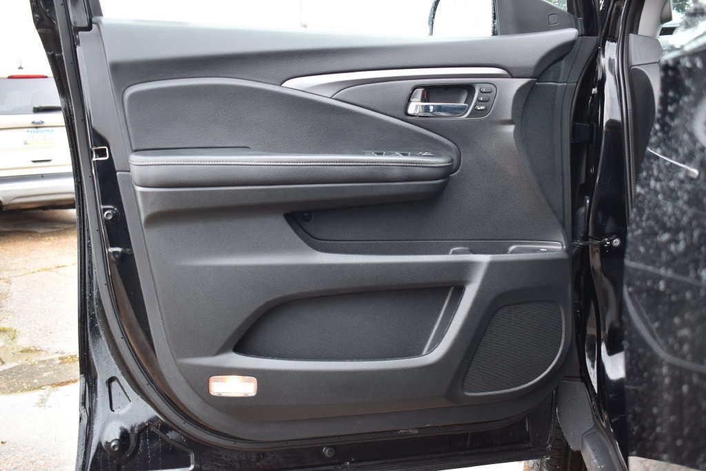 Used 2023 Honda Ridgeline RTL-E image 6