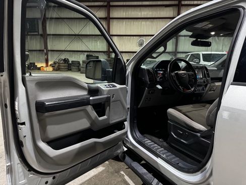 Used 2019 Ford F150 XLT w/ Equipment Group 301A Mid image 12